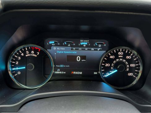 Used 2019 Ford F150 Lariat w/ Trailer Tow Package RWD image 16