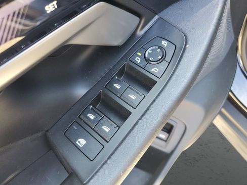 Used 2024 BMW i5 eDrive40i RWD image 22