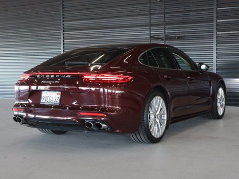 Used 2020 Porsche Panamera 4S AWD/4WD image 10