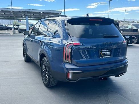 Used 2025 Kia Telluride AWD image 22