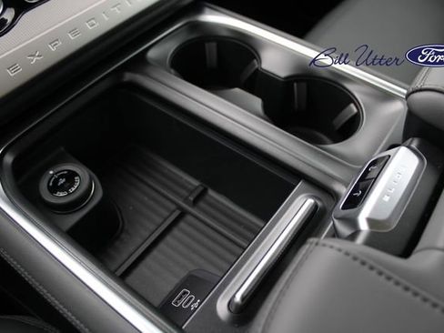 New 2026 Ford Expedition Max Active RWD image 13