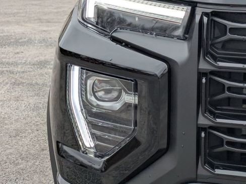 Certified 2024 GMC Canyon Elevation w/ Convenience Package image 10