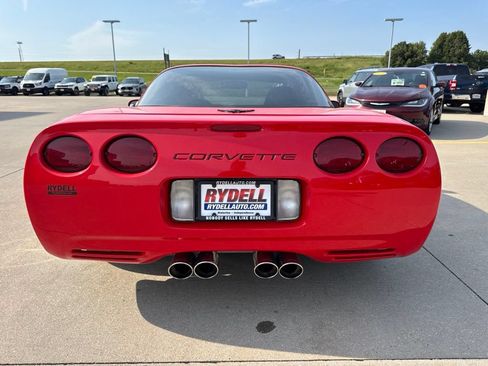 Used 2000 Chevrolet Corvette Coupe w/ Memory Pkg RWD image 24