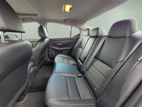 Used 2024 Nissan Sentra SR w/ SR Premium Package FWD image 16