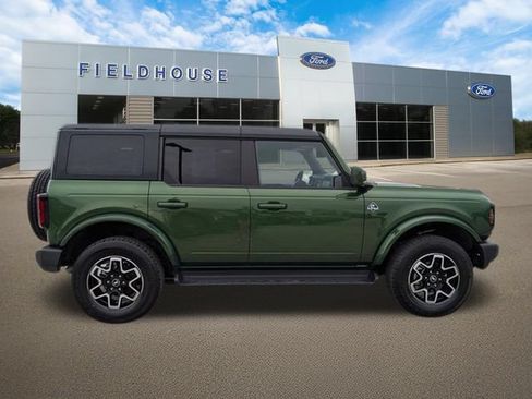 Used 2025 Ford Bronco Outer Banks AWD/4WD image 9