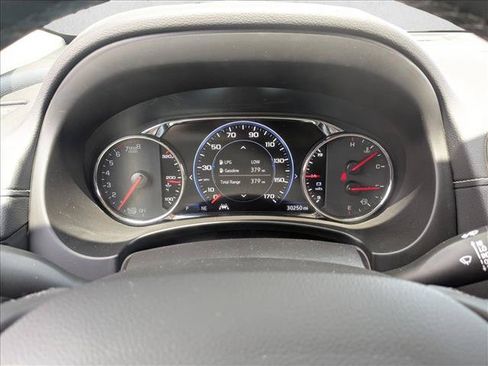 Used 2024 GMC Terrain Denali w/ Denali Premium Package AWD/4WD image 11
