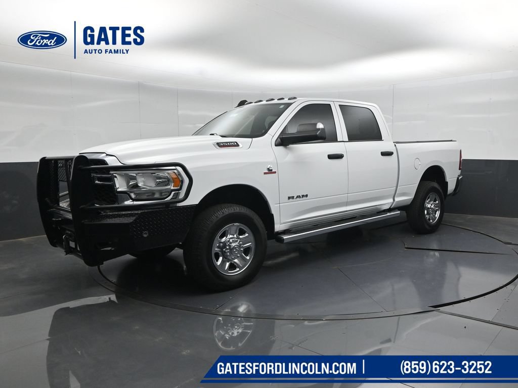 Used 2022 RAM 3500 Tradesman w/ Chrome Appearance Group AWD/4WD image 6