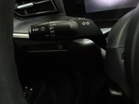 Used 2025 Nissan Kicks S FWD image 23