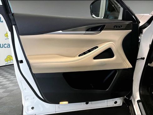 Used 2022 INFINITI QX60 Luxe w/ Cargo Package image 10