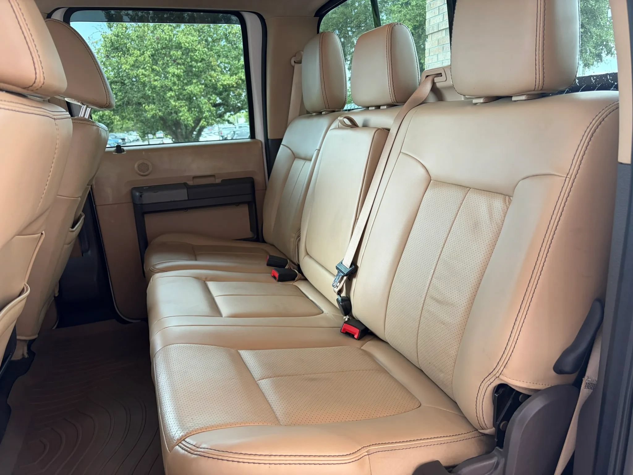 Used 2011 Ford F250 Lariat w/ Lariat Ultimate Pkg AWD/4WD image 15