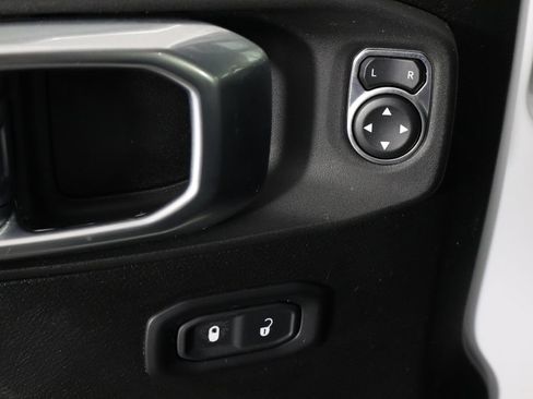 Used 2022 Jeep Wrangler Unlimited Sport AWD/4WD image 20