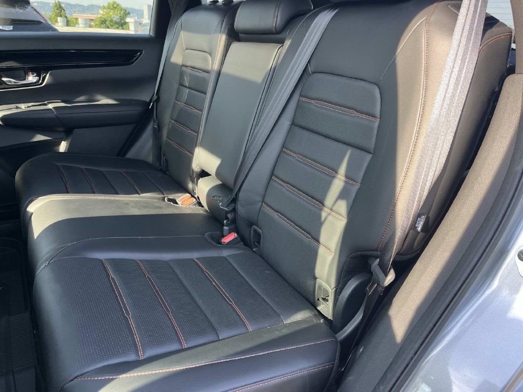 Used 2025 Honda CR-V Sport Touring image 22