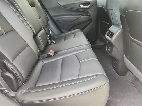 Used 2024 Chevrolet Equinox Premier image 25