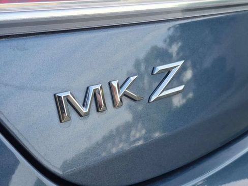 Used 2018 Lincoln MKZ Reserve w/ Climate Package FWD image 11