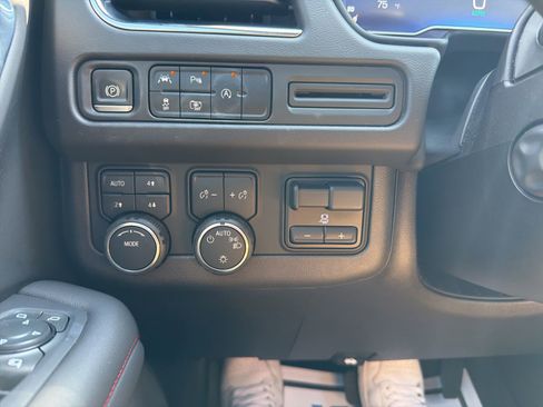 Used 2023 Chevrolet Tahoe RST w/ Luxury Package AWD/4WD image 19