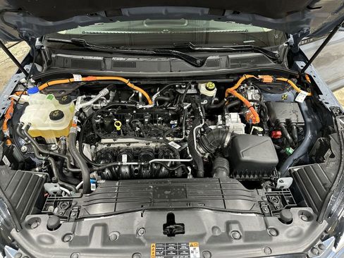 Used 2025 Lincoln Corsair Grand Touring w/ Equipment Group 301A AWD/4WD image 18