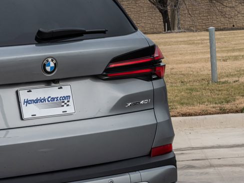 Certified 2025 BMW X5 xDrive40i w/ Climate Comfort Package image 8