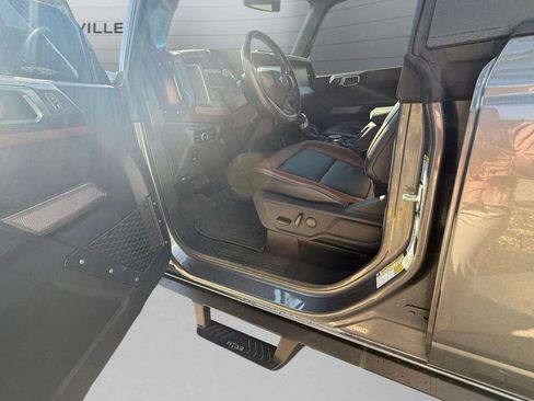 Used 2023 Ford Bronco Outer Banks w/ Sasquatch Package image 26