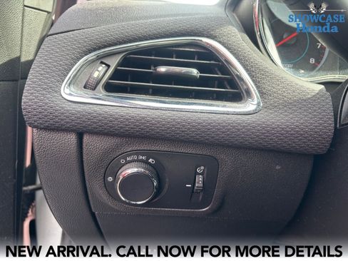 Used 2017 Chevrolet Cruze LT w/ Convenience Package image 11