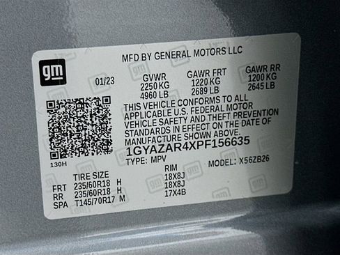 Used 2023 Cadillac XT4 Luxury w/ Driver Awareness Package FWD image 32