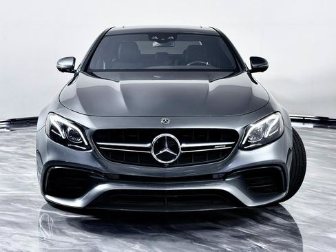 Used 2018 Mercedes-Benz E 63 AMG S image 7