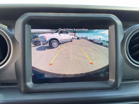 Used 2021 Jeep Wrangler Unlimited Sport image 15