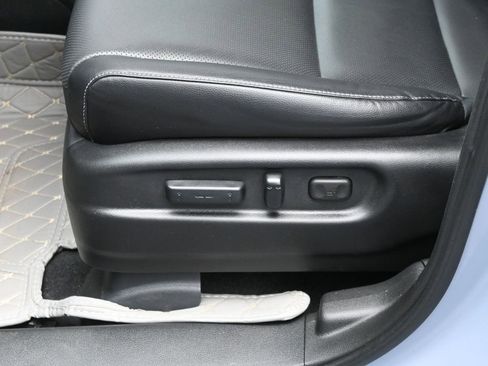 Used 2023 Honda Ridgeline RTL image 11