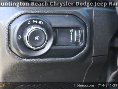 Used 2023 Jeep Wrangler Sport image 12