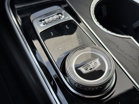 New 2026 Cadillac Lyriq V image 28