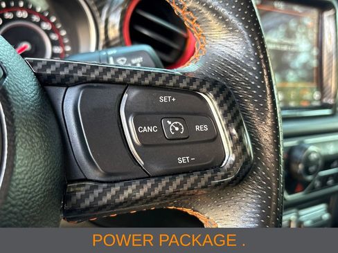 Used 2021 Jeep Gladiator Mojave AWD/4WD image 12