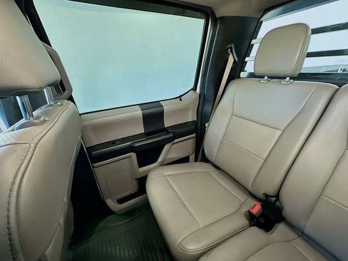 Used 2019 Ford F550 4x4 Crew Cab Super Duty image 12