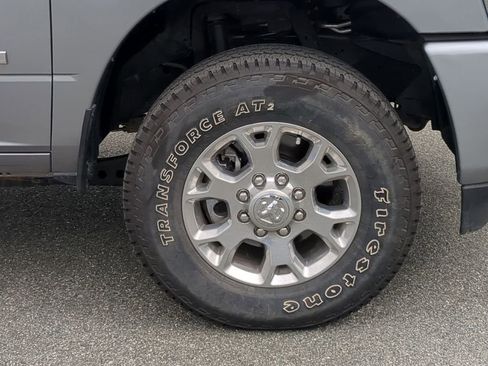 Used 2024 RAM 2500 Laramie w/ Safety Group AWD/4WD image 11