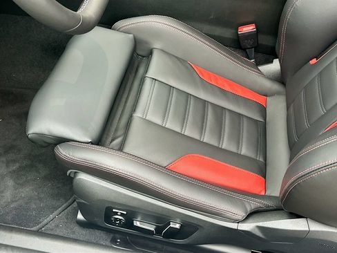 Used 2026 BMW M2 w/ Lighting Package RWD image 20