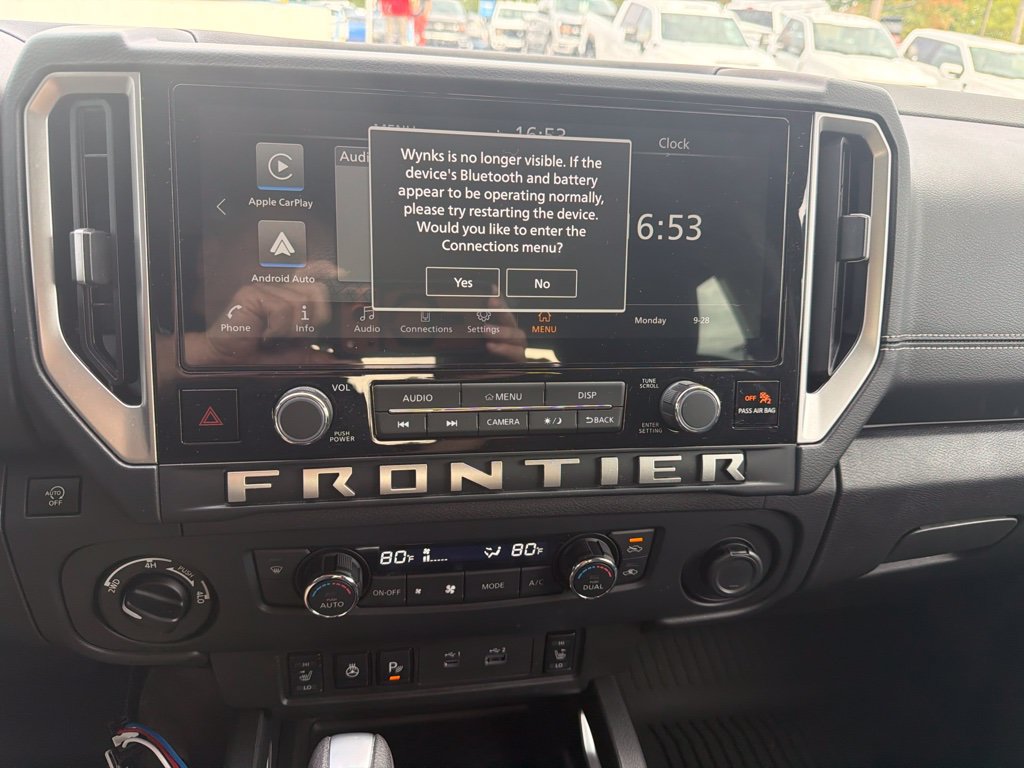 Used 2026 Nissan Frontier SV w/ All-Weather Content Package AWD/4WD image 13