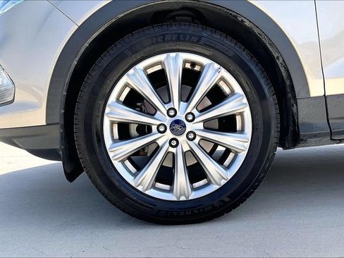 Used 2017 Ford Escape Titanium FWD image 10