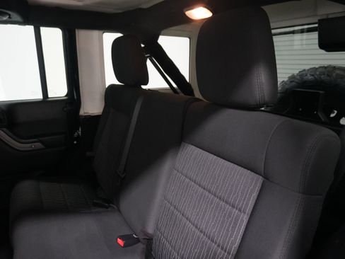 Used 2011 Jeep Wrangler Unlimited Sport image 14