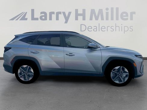 New 2026 Hyundai Tucson SEL FWD image 9