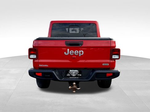 Used 2021 Jeep Gladiator Overland image 6