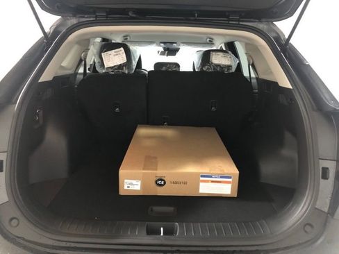 New 2026 Kia Sportage LX FWD image 8