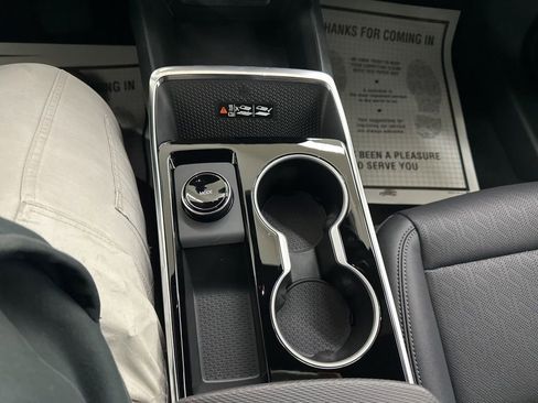 New 2026 Chevrolet Equinox LT w/ Convenience Package II image 41