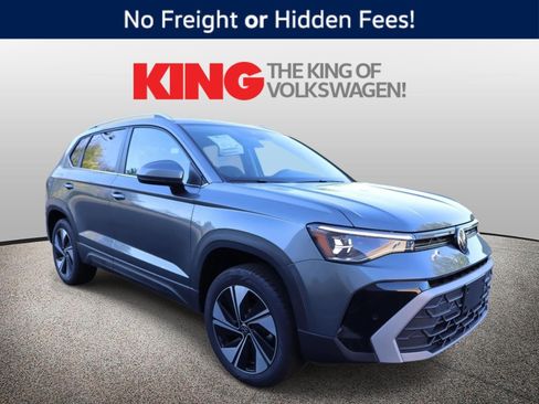 New 2026 Volkswagen Taos SE AWD/4WD image 1