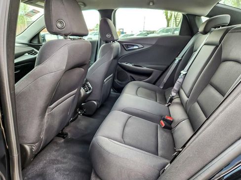 Used 2022 Chevrolet Malibu LT FWD image 9