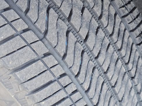 Used 2019 Chevrolet Silverado 1500 High Country w/ Technology Package image 26