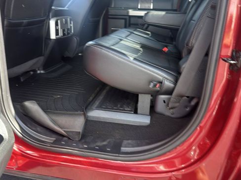 Used 2019 Ford F350 Lariat w/ Lariat Ultimate Package AWD/4WD image 23