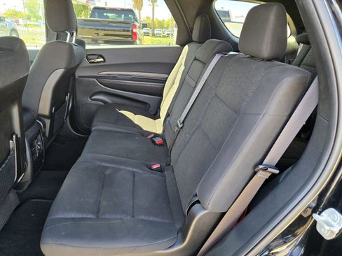 Used 2023 Dodge Durango GT image 9