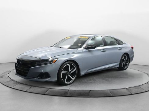 Used 2021 Honda Accord Sport image 1