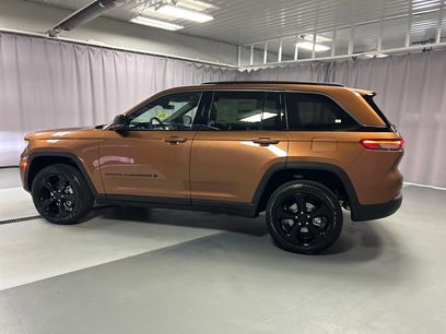 New 2026 Jeep Grand Cherokee Limited w/ Limited Altitude Package