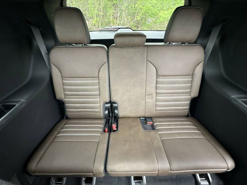 New 2026 GMC Acadia Denali Ultimate w/ LPO, Floor Liner Package image 26