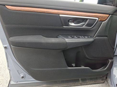 Used 2021 Honda CR-V EX image 12