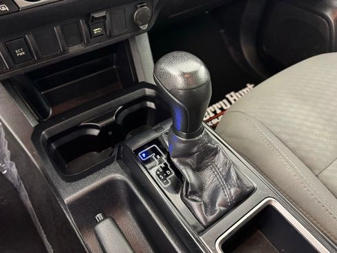 Used 2020 Toyota Tacoma SR image 19